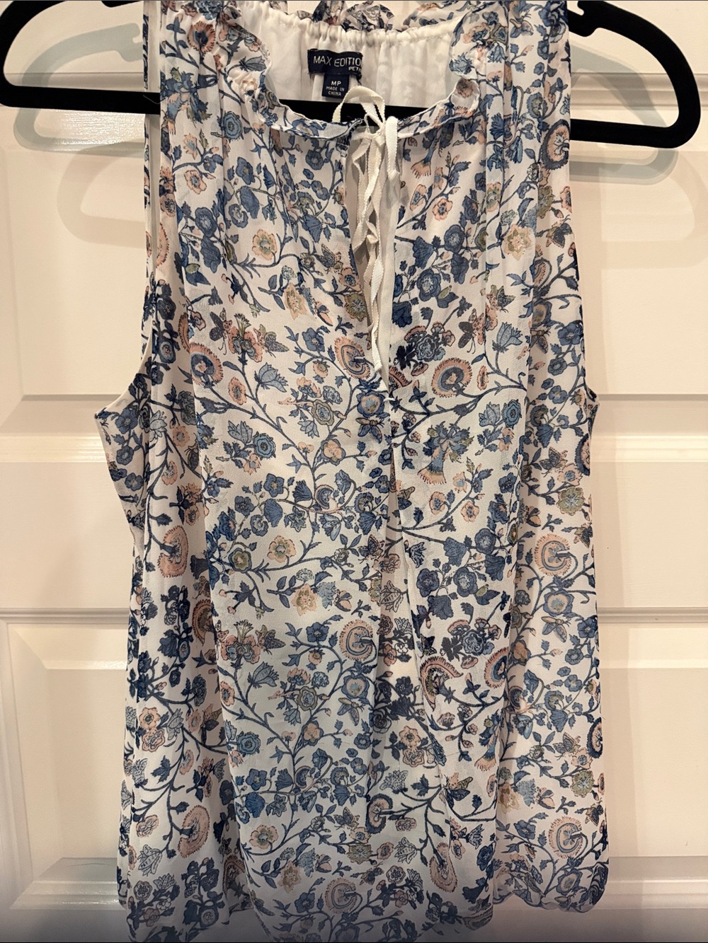Max Edition Blue and Tan Floral Tie-Front Sleeveless Blouse